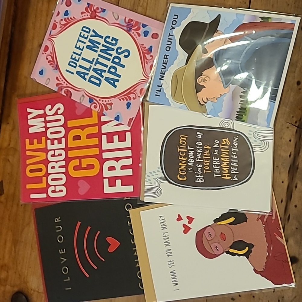 NWT 6 Romantic Cards